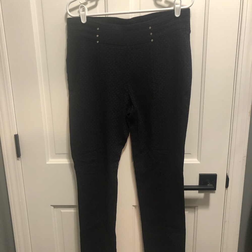 Straight leg stretch dress pant.